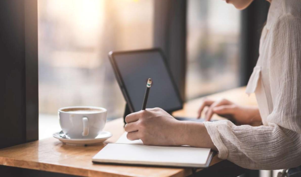 Процесс изучения испанской грамматики с практическими упражнениями